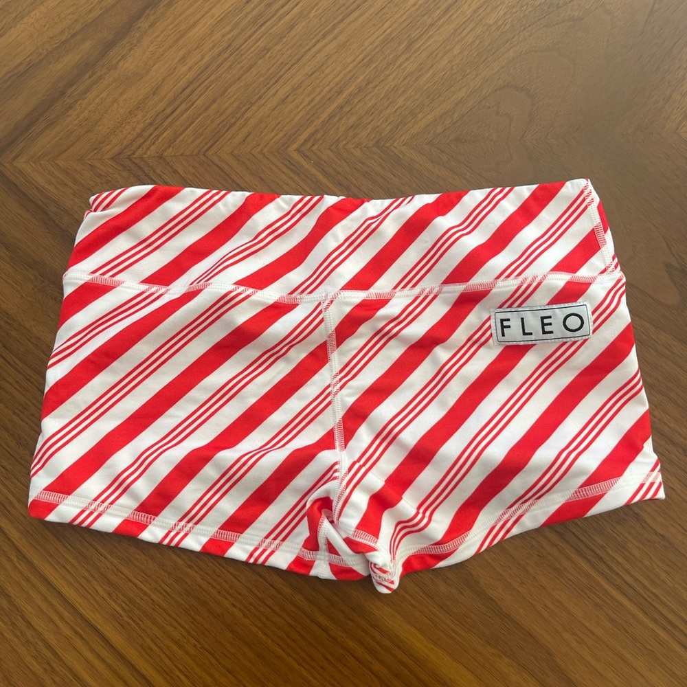 Fleo Candy Cane Shorts Size M